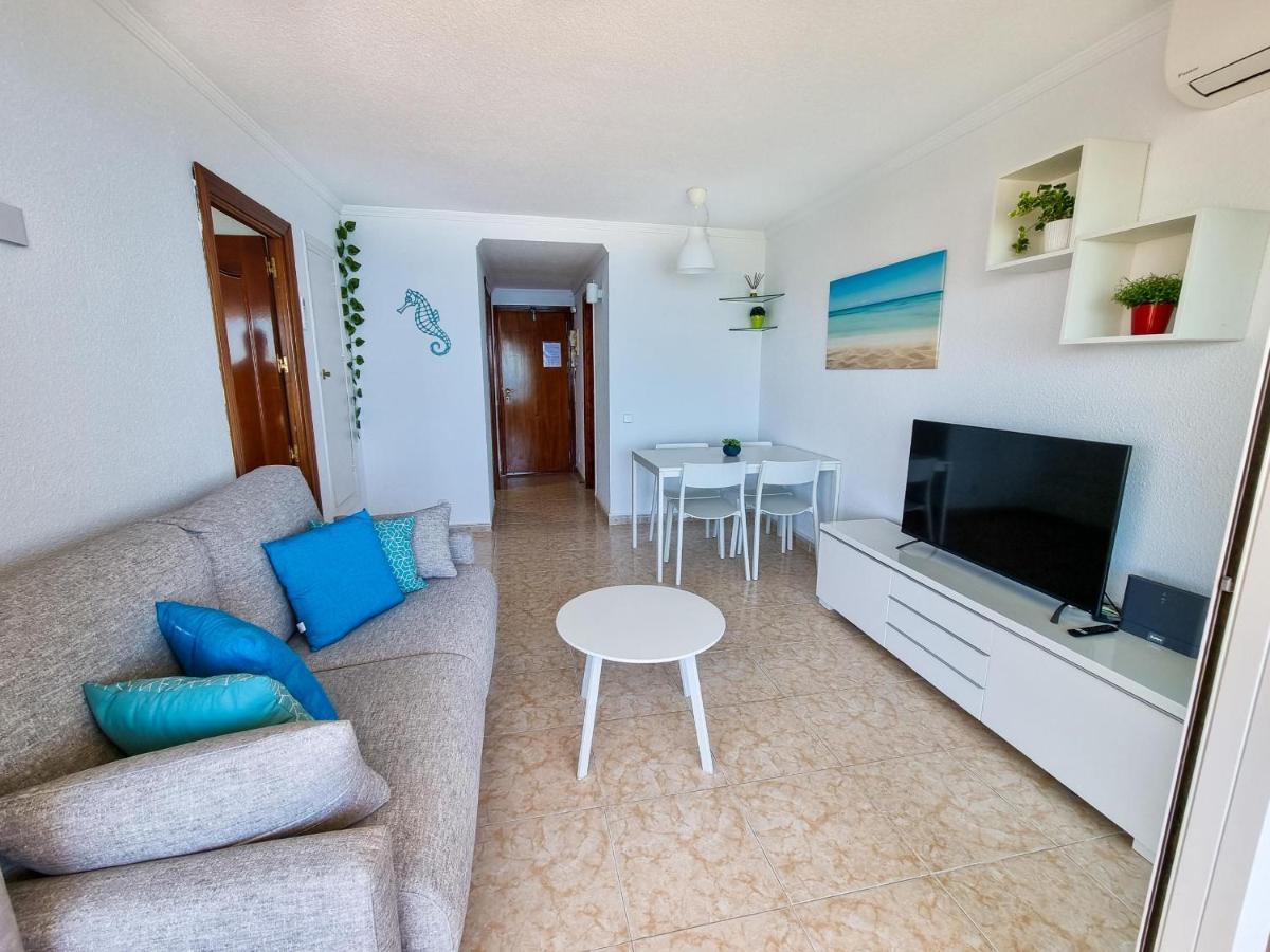 Spectacular Sea Views Benalmadena Apartment Luaran gambar